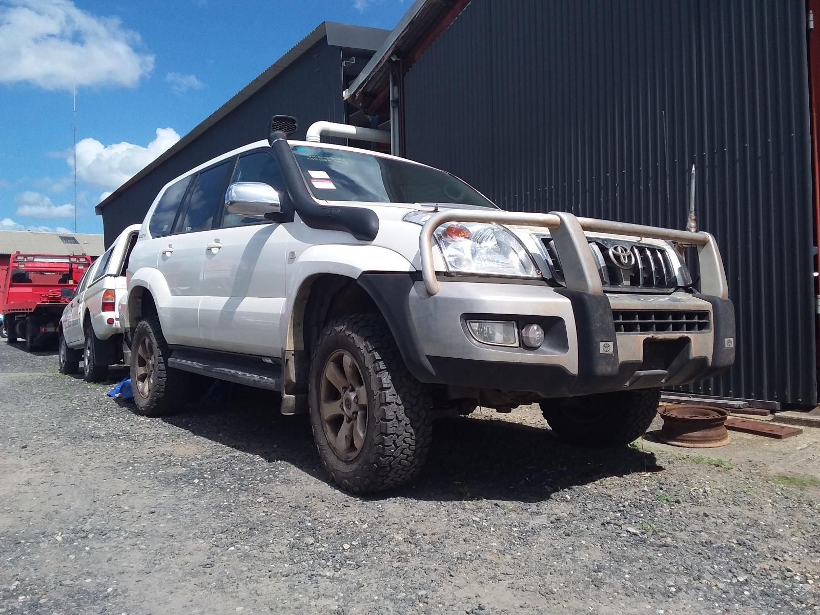 Pwr heat toyota prado