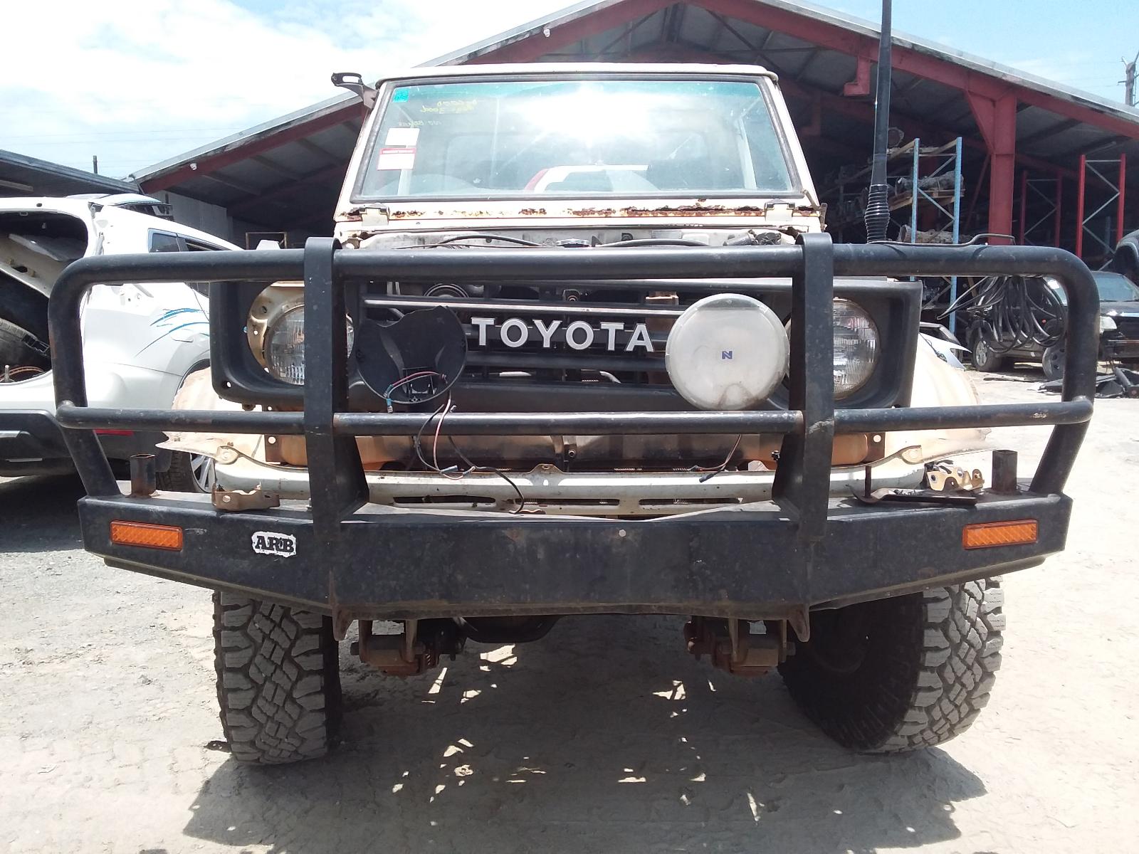1994 Toyota Landcruiser Gear Stick/Shifter View Auto part Gear Stick/Shifter Toyota Landcruiser 1994