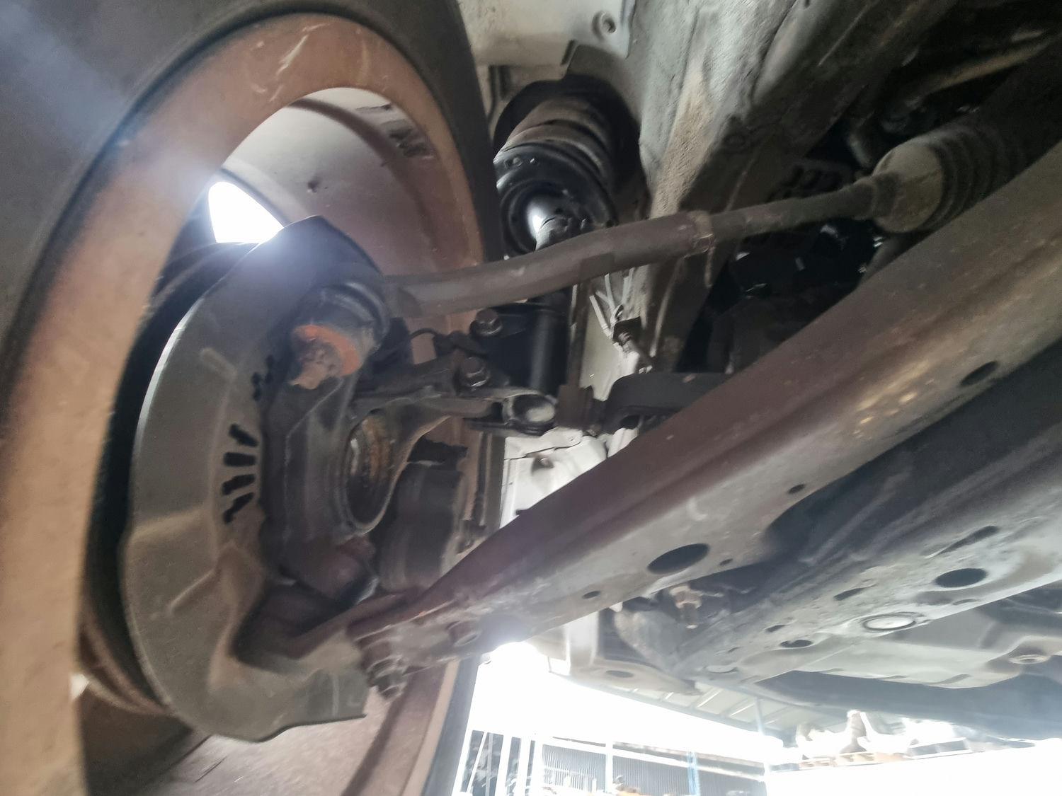 2007 Toyota Kluger Wheel Mag View Auto part Wheel Mag Toyota Kluger 2007