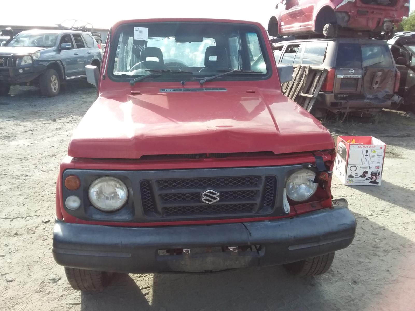 View Auto part Jack Suzuki Sierra 1996