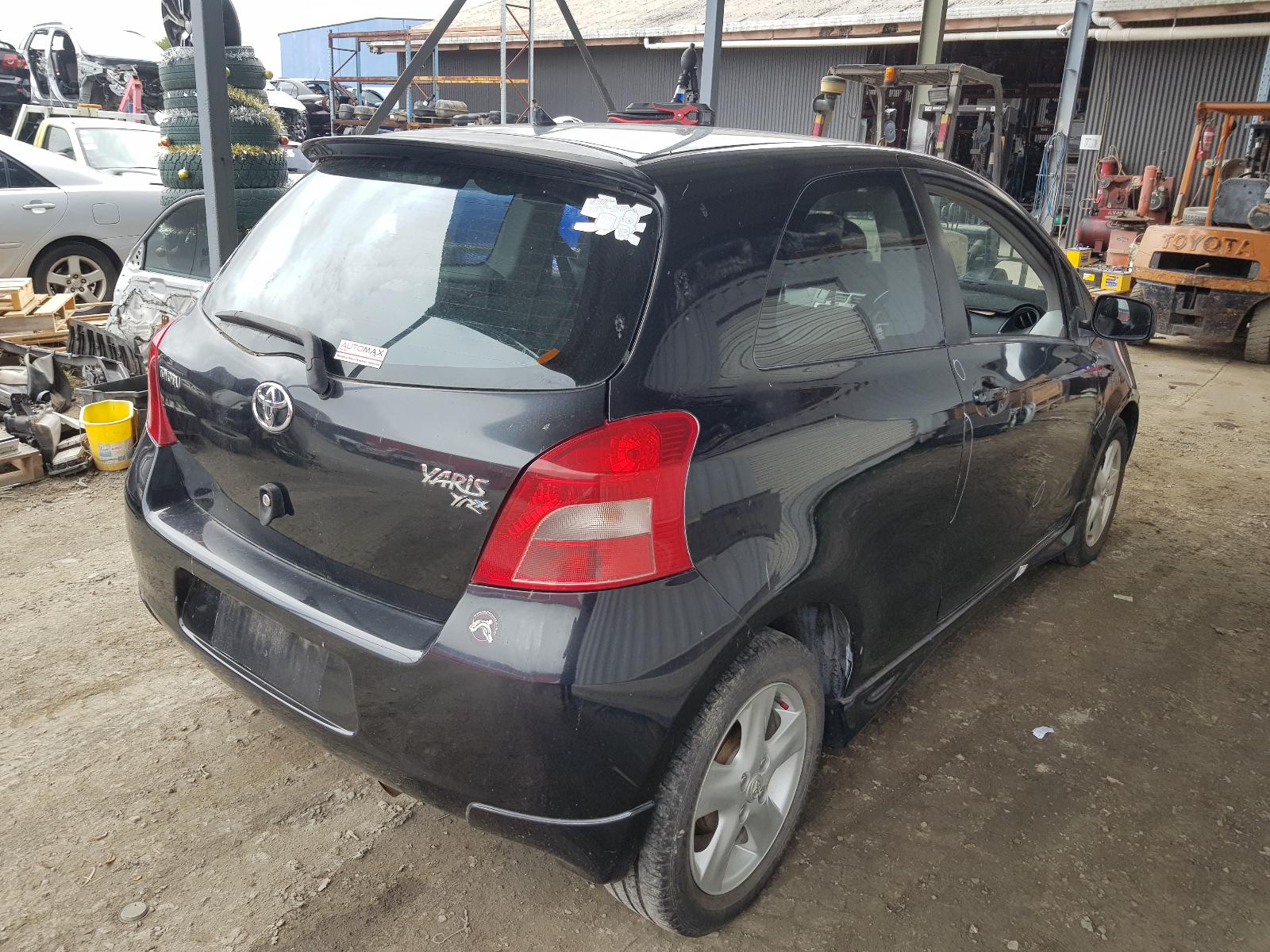 2006 Toyota Yaris Headrest View Auto part Headrest Toyota Yaris 2006