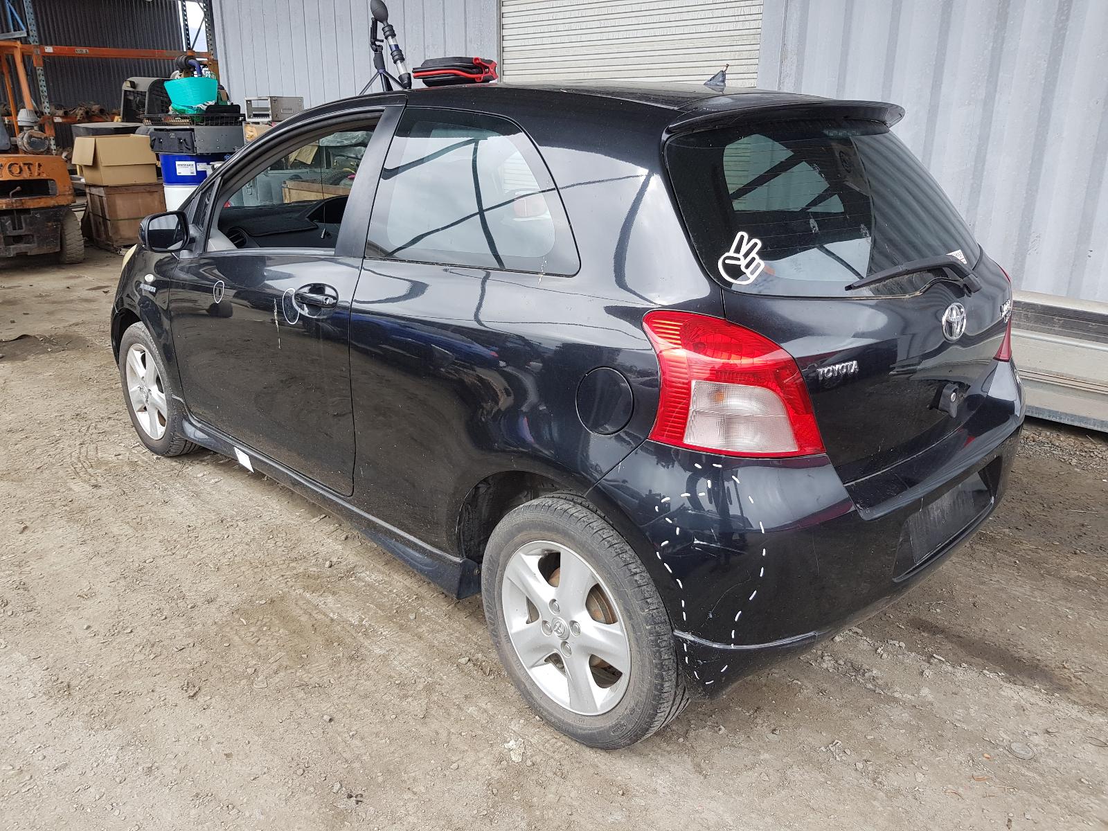 2006 Toyota Yaris Headrest View Auto part Headrest Toyota Yaris 2006