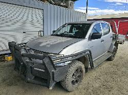View Auto part Transfer Case Mitsubishi Triton 2011