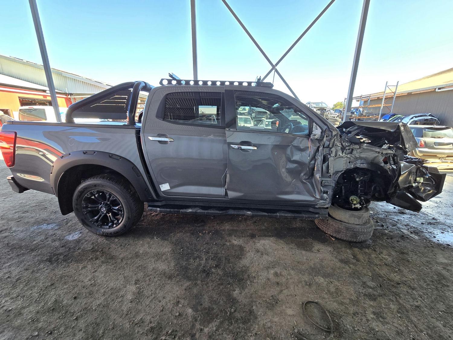 2024 Mazda Bt50 Number Plate Lamp View Auto part Number Plate Lamp Mazda Bt50 2024