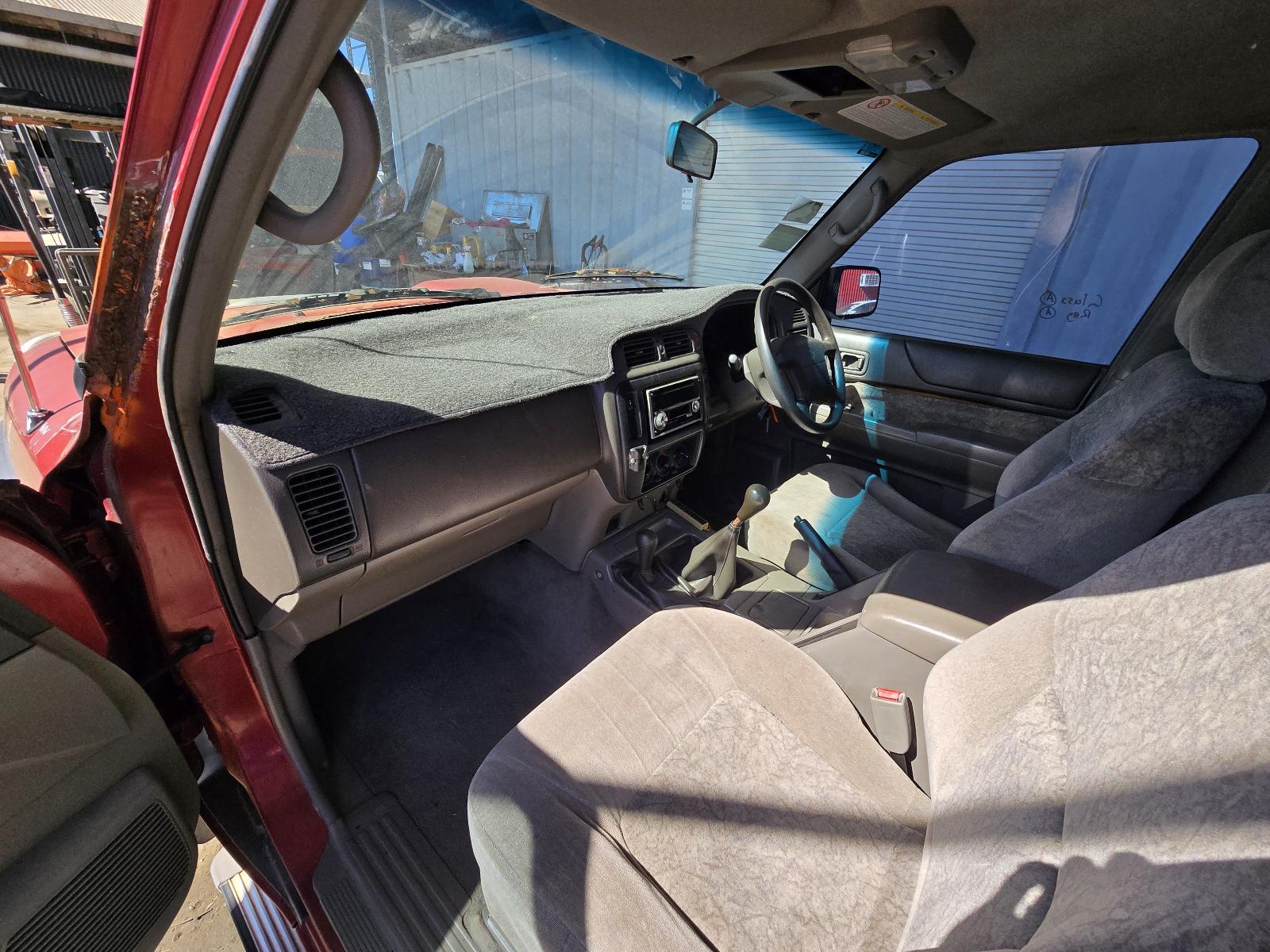 View Auto part Seatbelt/Stalk Nissan Patrol 1998