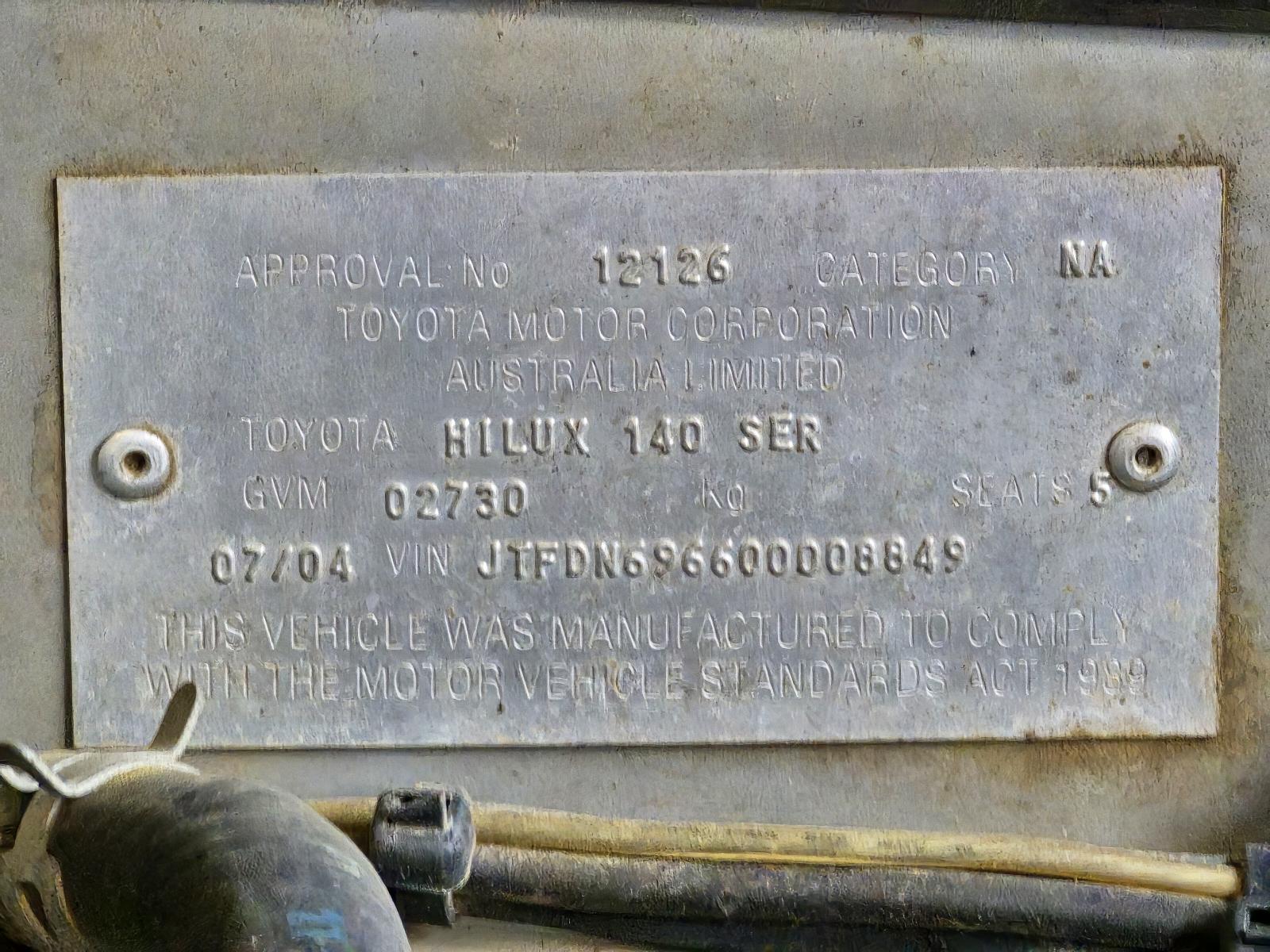 View Auto part Right Driveshaft Toyota Hilux 2004