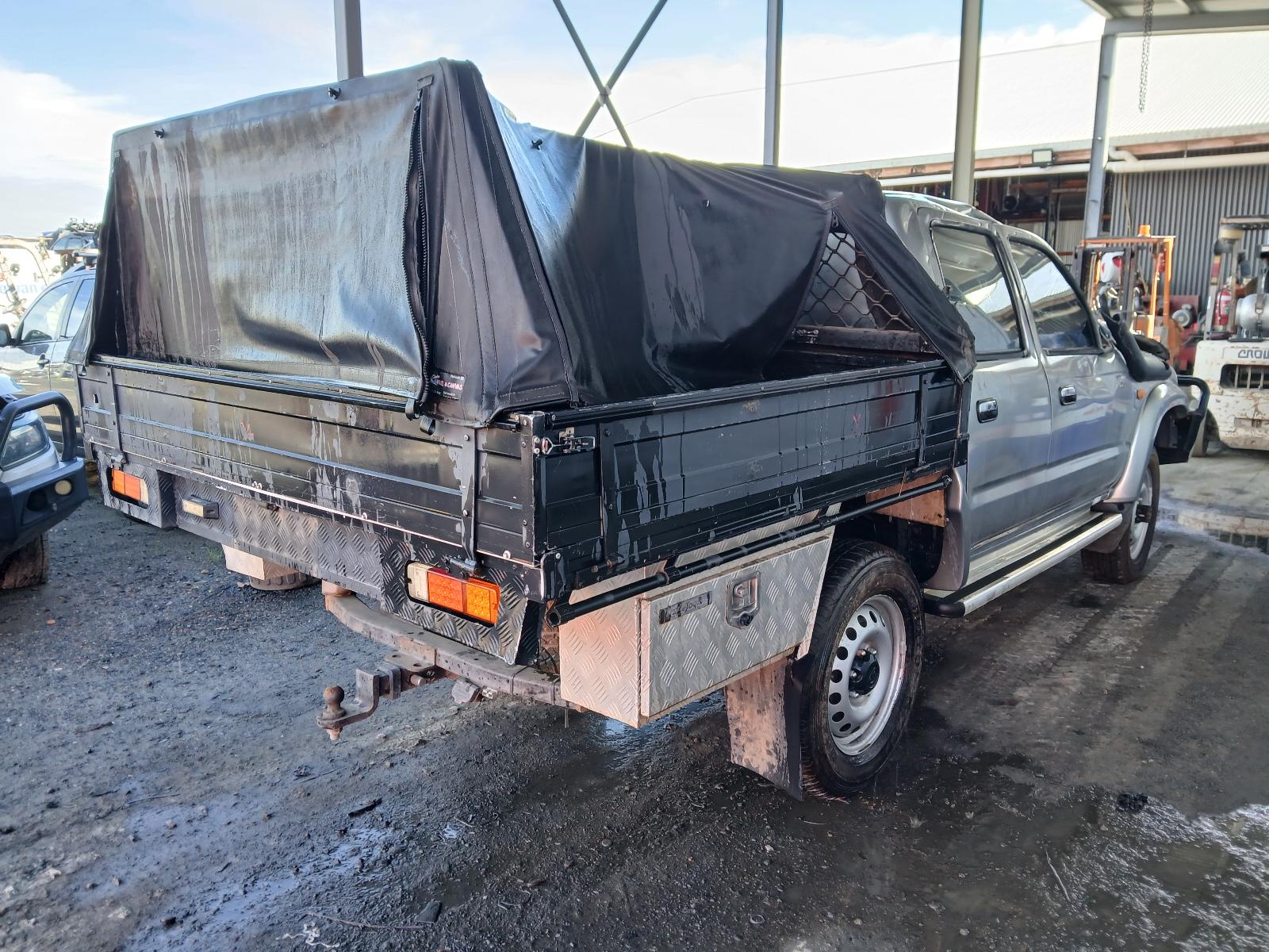 View Auto part Right Driveshaft Toyota Hilux 2004