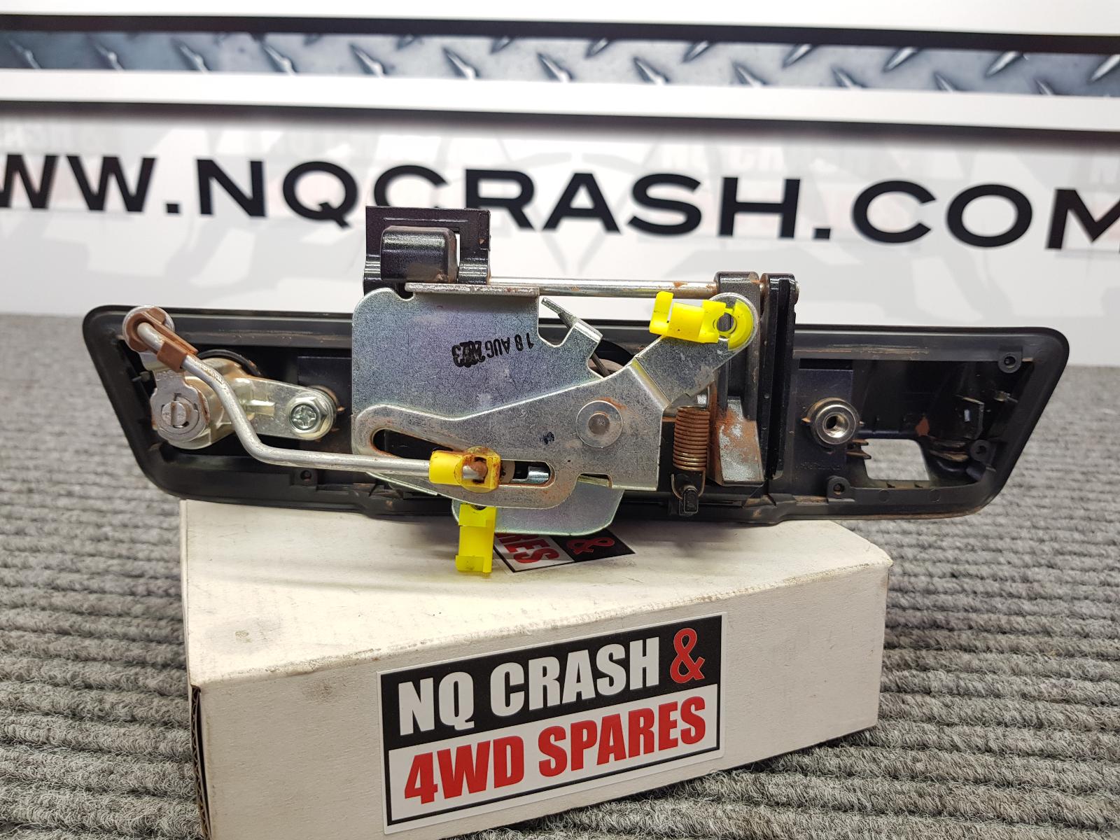 View Auto part Tailgate Handle Isuzu Dmax 2022