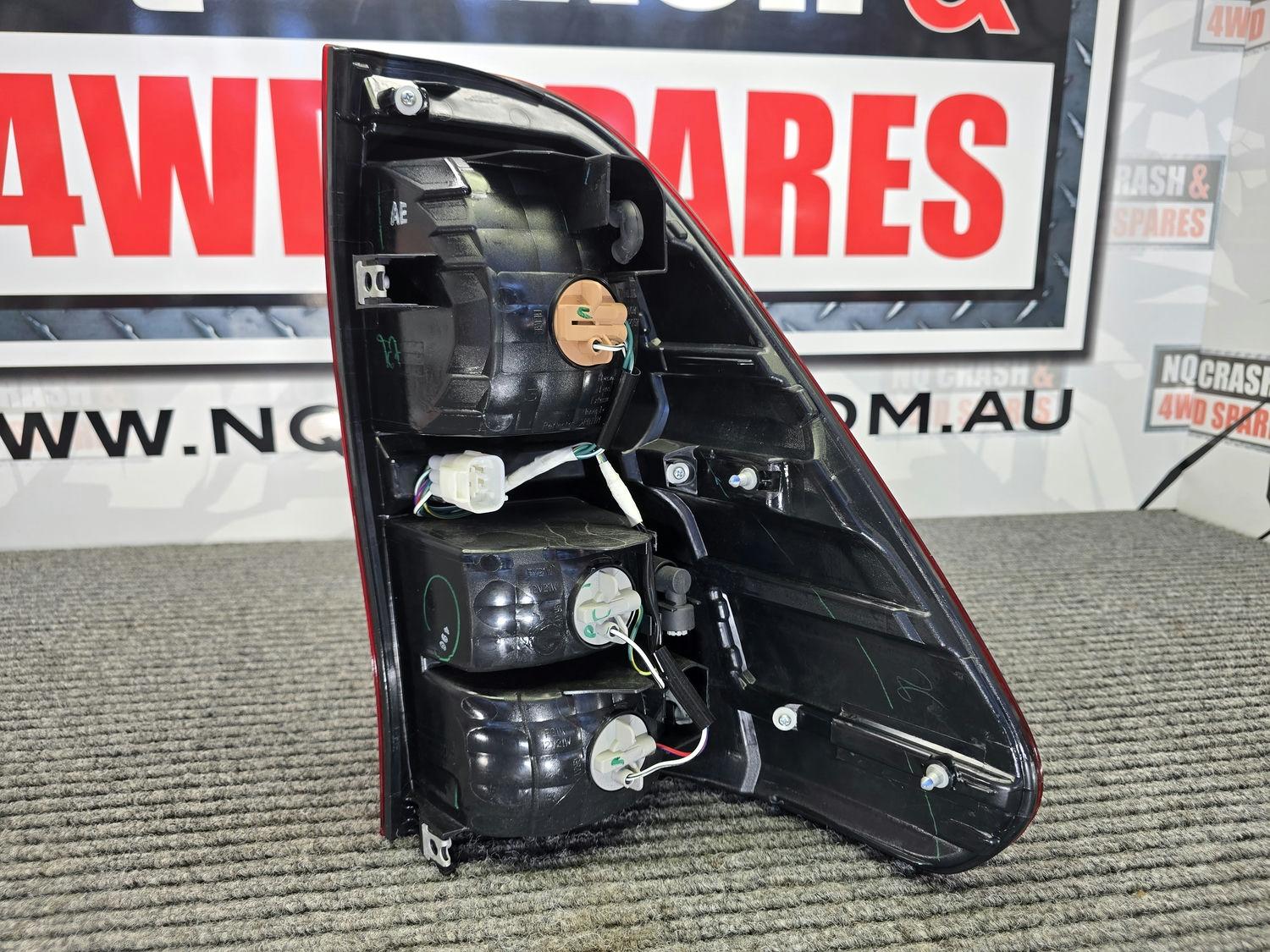 View Auto part Left Taillight Toyota Hilux 2024