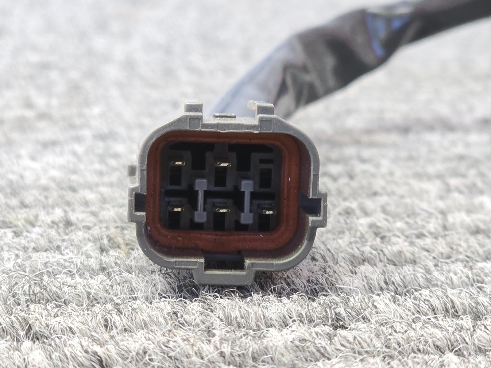 View Auto part Right Taillight Isuzu Dmax 2024