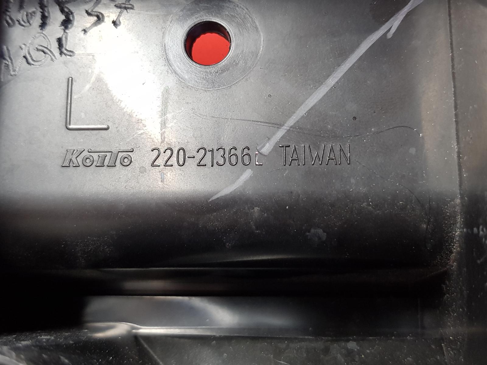 View Auto part Left Taillight Isuzu N Series 2020