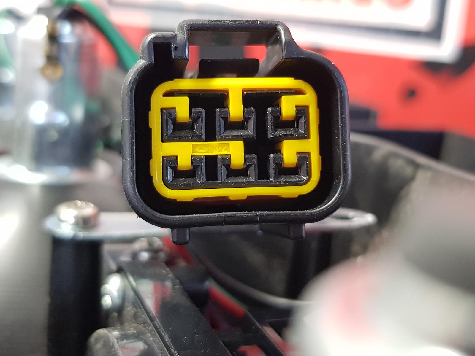 View Auto part Right Taillight Isuzu N Series 2020