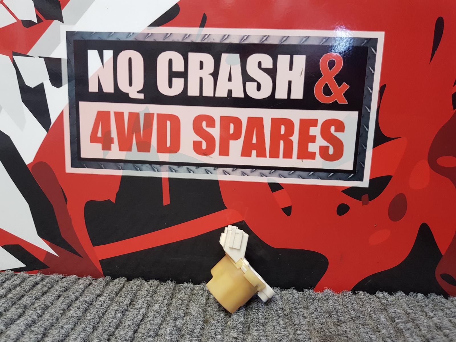 View Auto part Ignition Switch Mitsubishi Lancer 2011