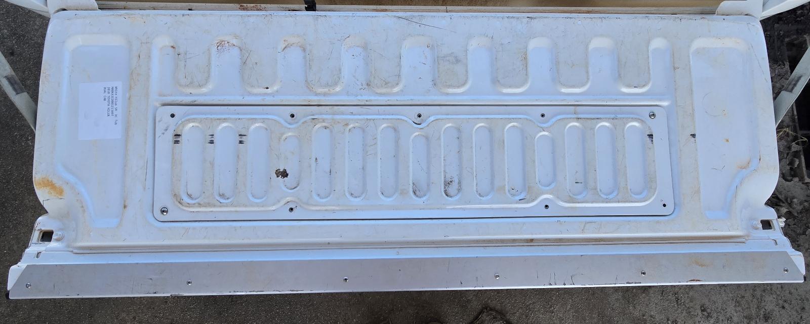 View Auto part Bootlid/Tailgate Toyota Hilux 2018