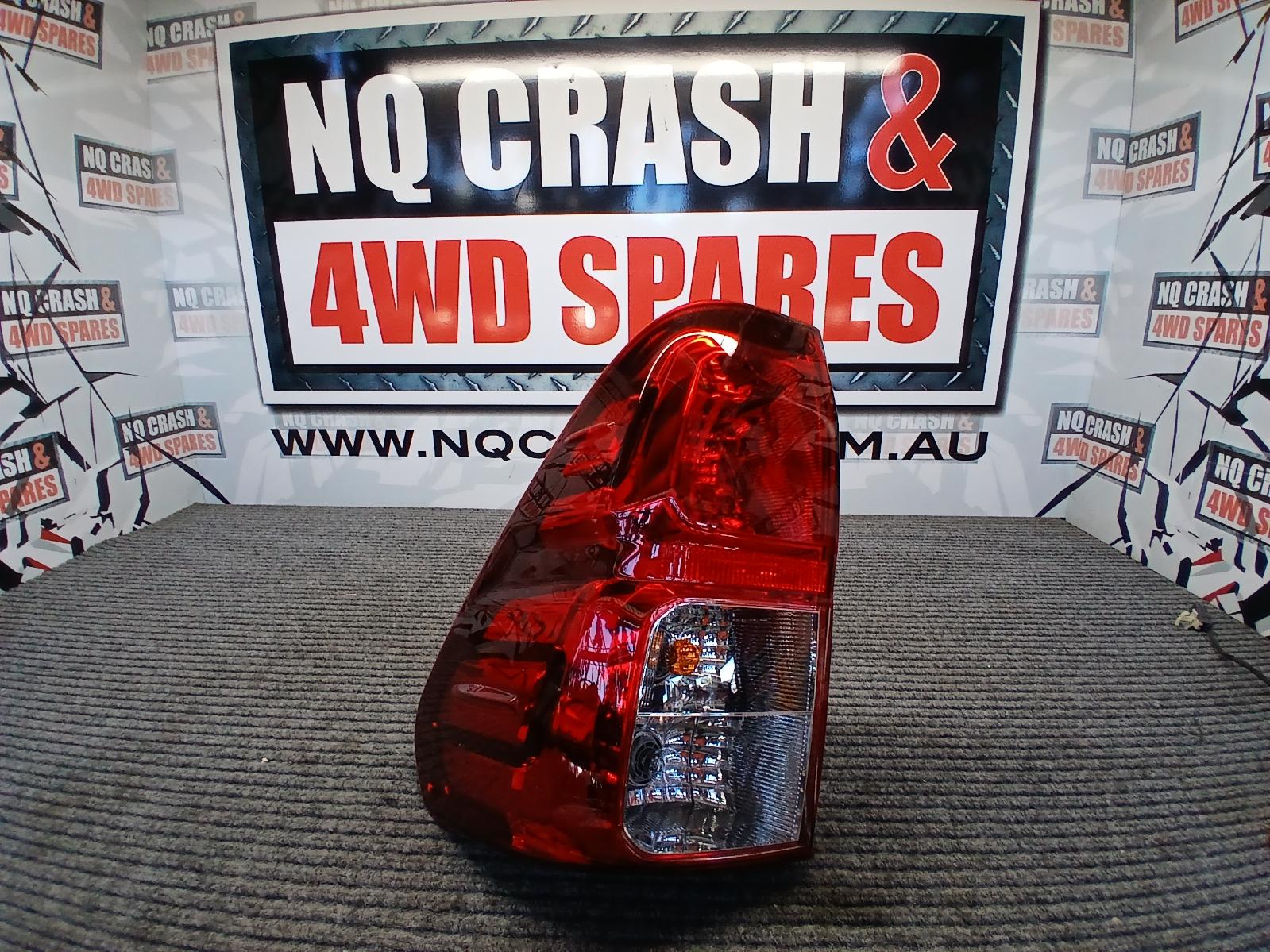 View Auto part Left Taillight Toyota Hilux 2015