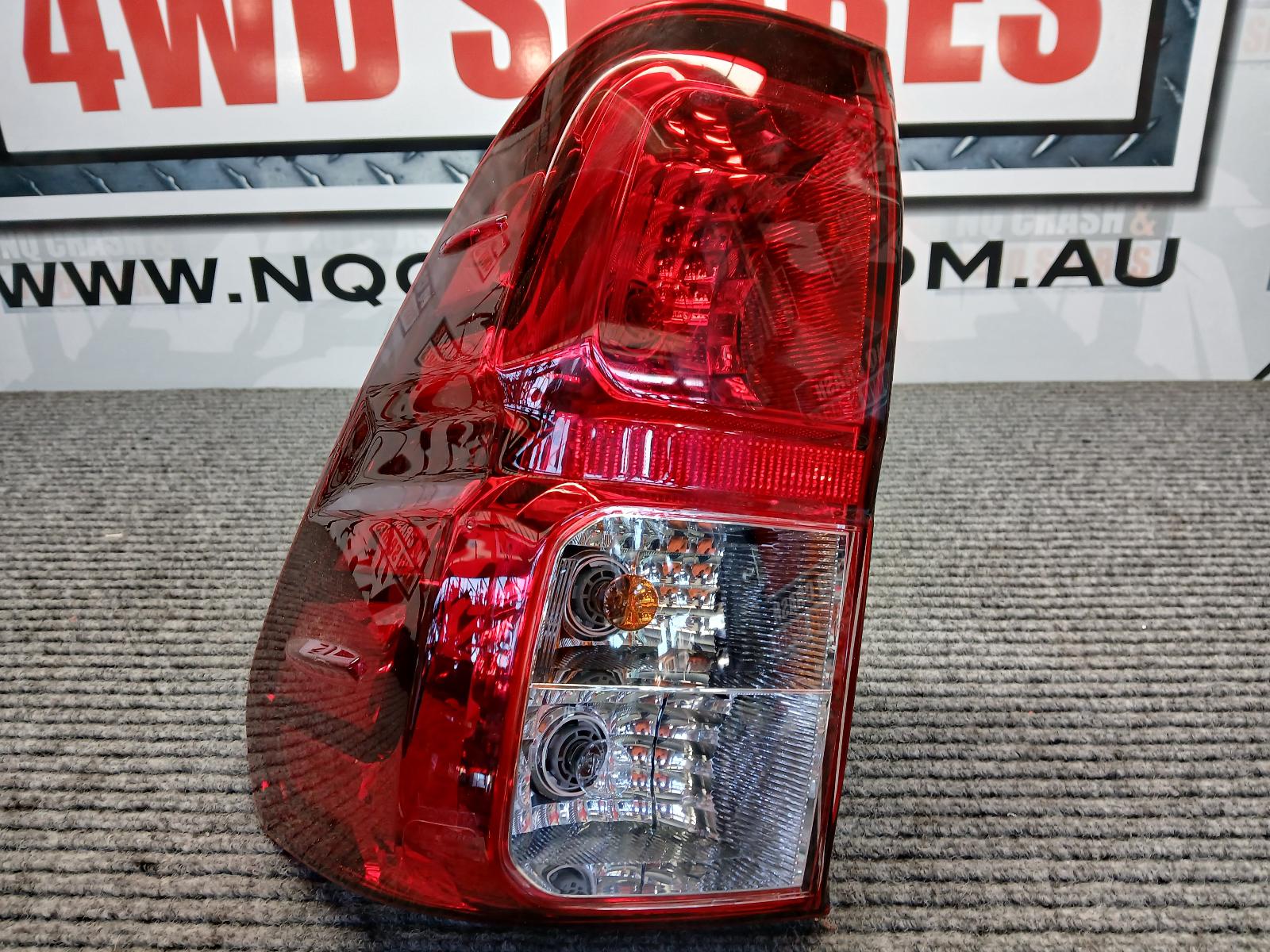 View Auto part Left Taillight Toyota Hilux 2015