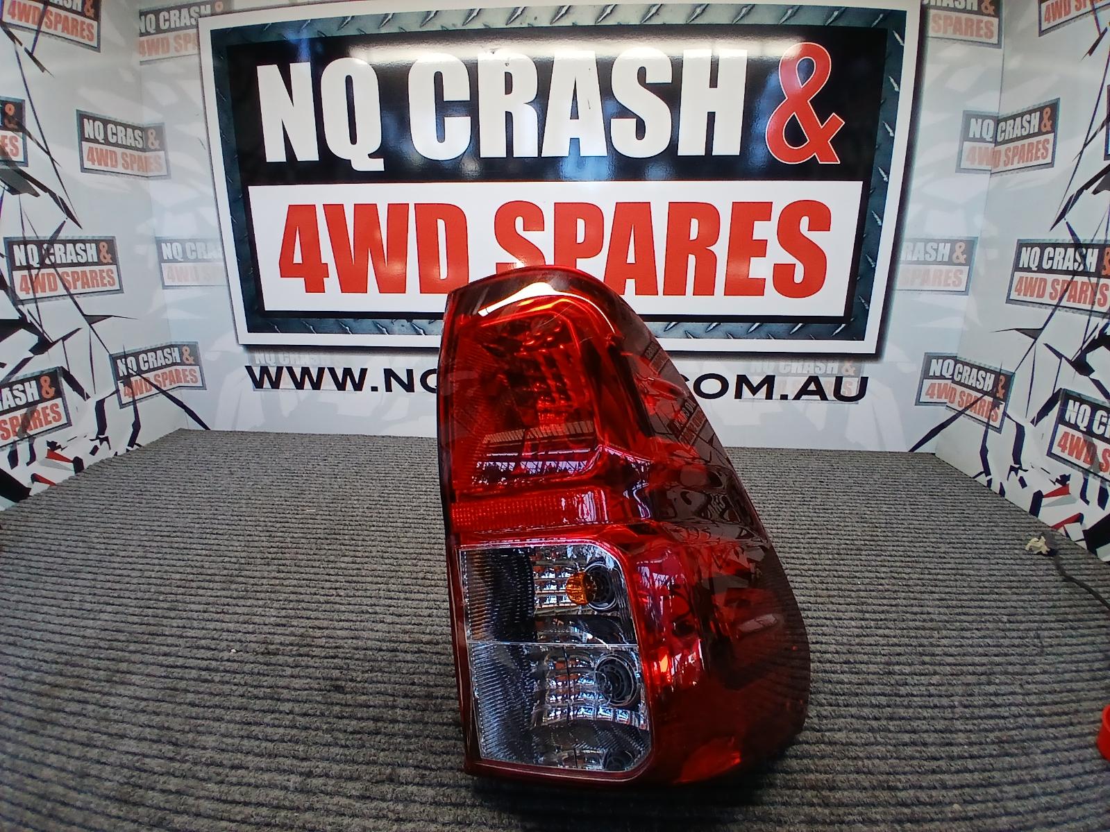 View Auto part Right Taillight Toyota Hilux 2015