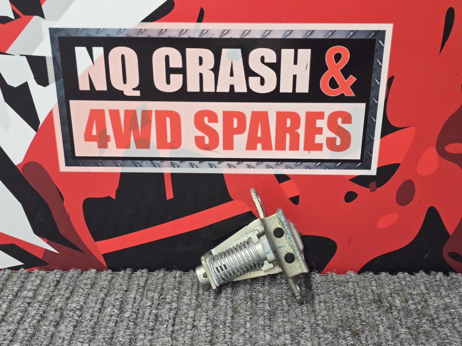 View Auto part Door/Boot/Gate Lock Mitsubishi Triton 2020