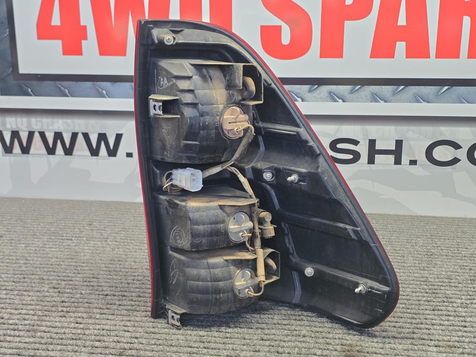 View Auto part Left Taillight Toyota Hilux 2017