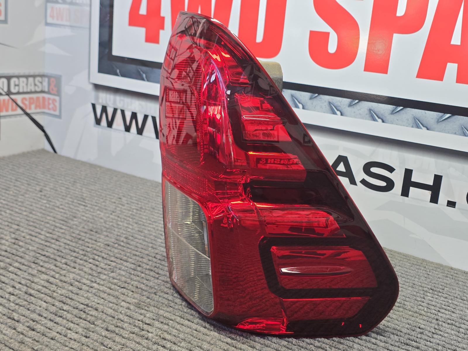 View Auto part Right Taillight Toyota Hilux 2017