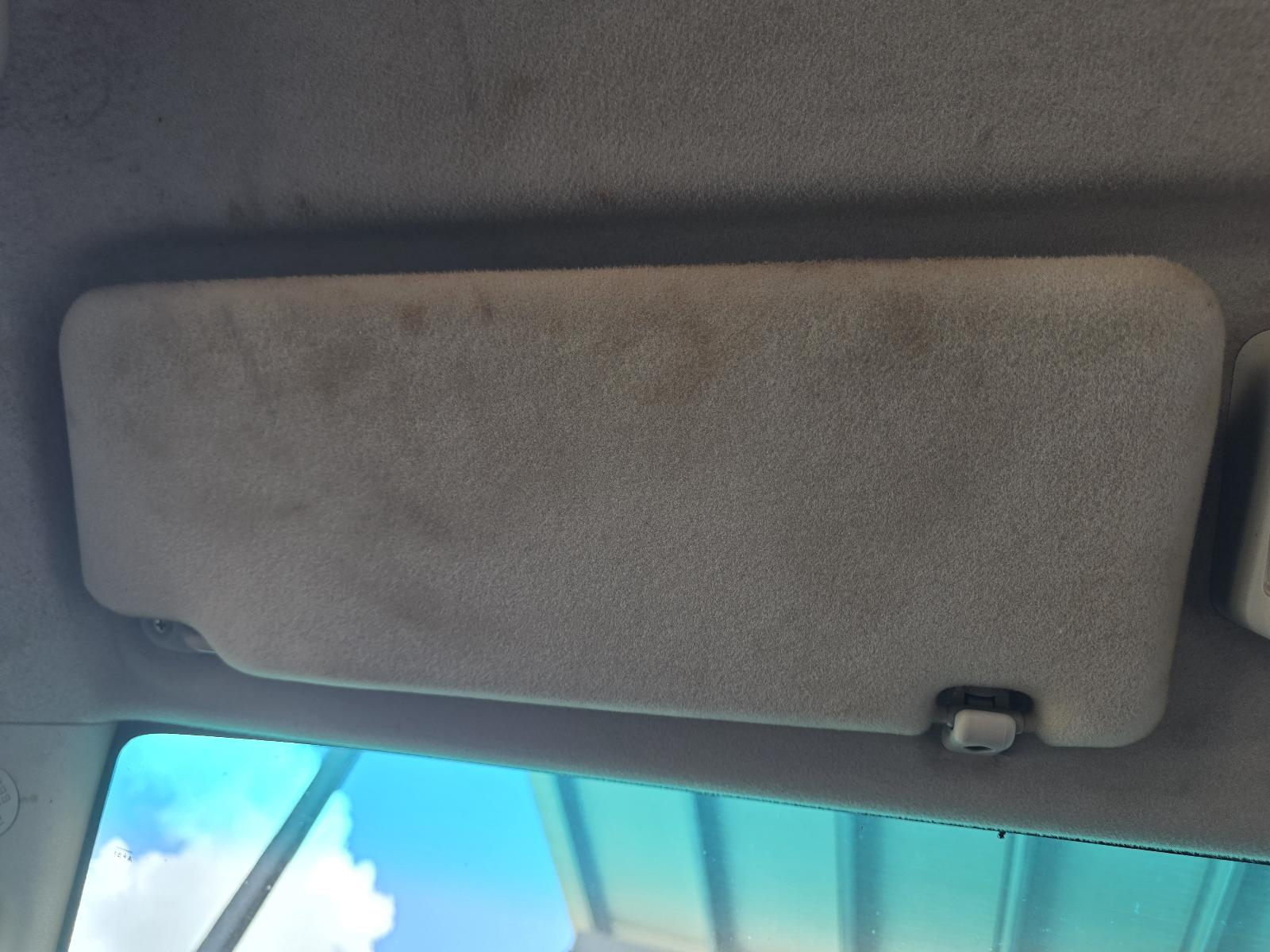 2010 Toyota Hilux Sunvisor View Auto part Sunvisor Toyota Hilux 2010