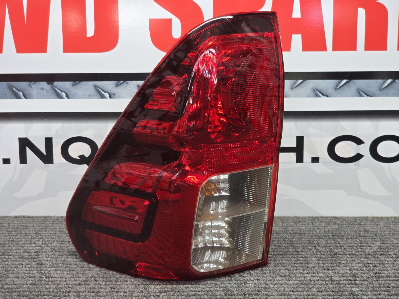 View Auto part Left Taillight Toyota Hilux 2017