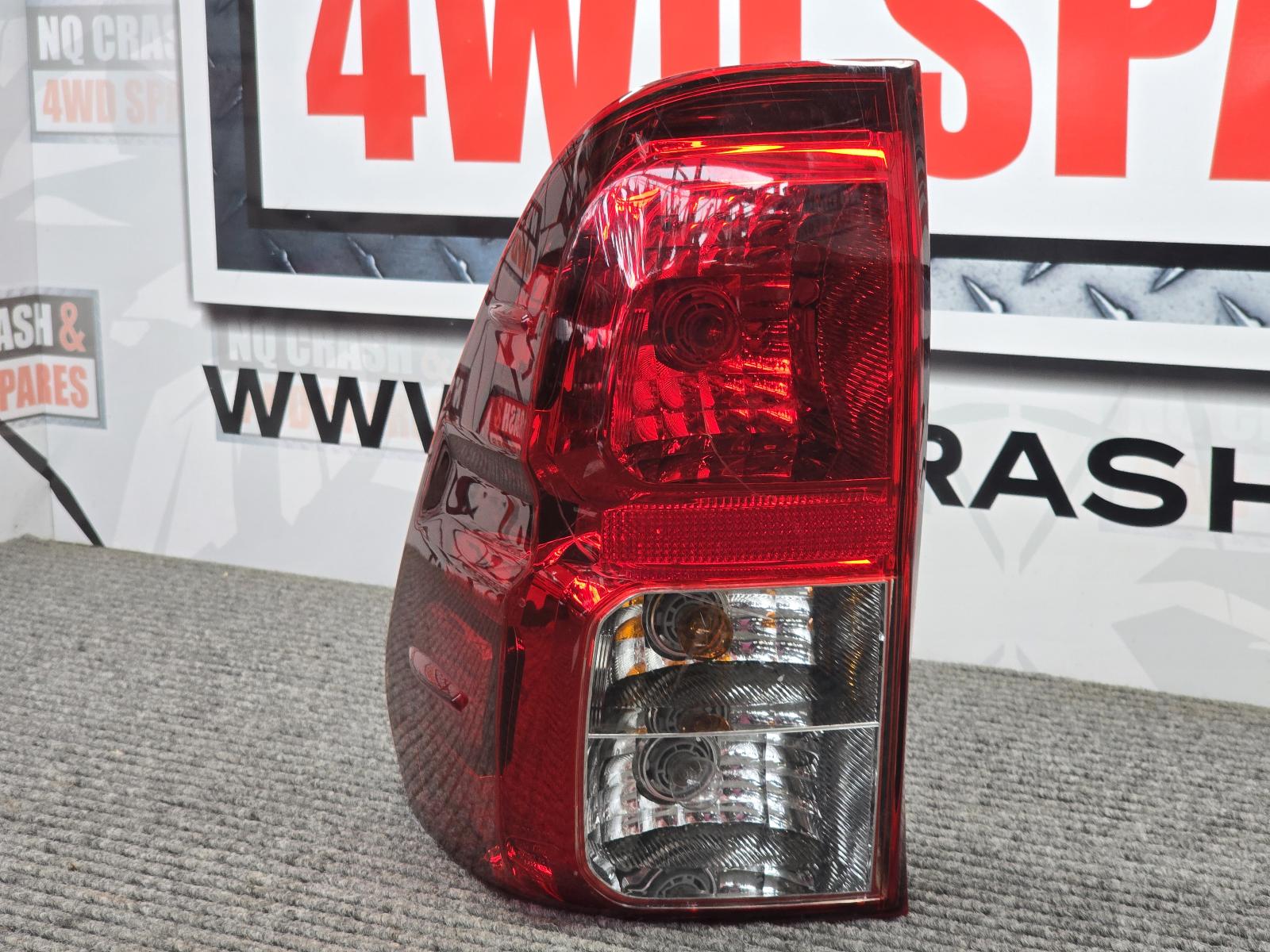 View Auto part Left Taillight Toyota Hilux 2017