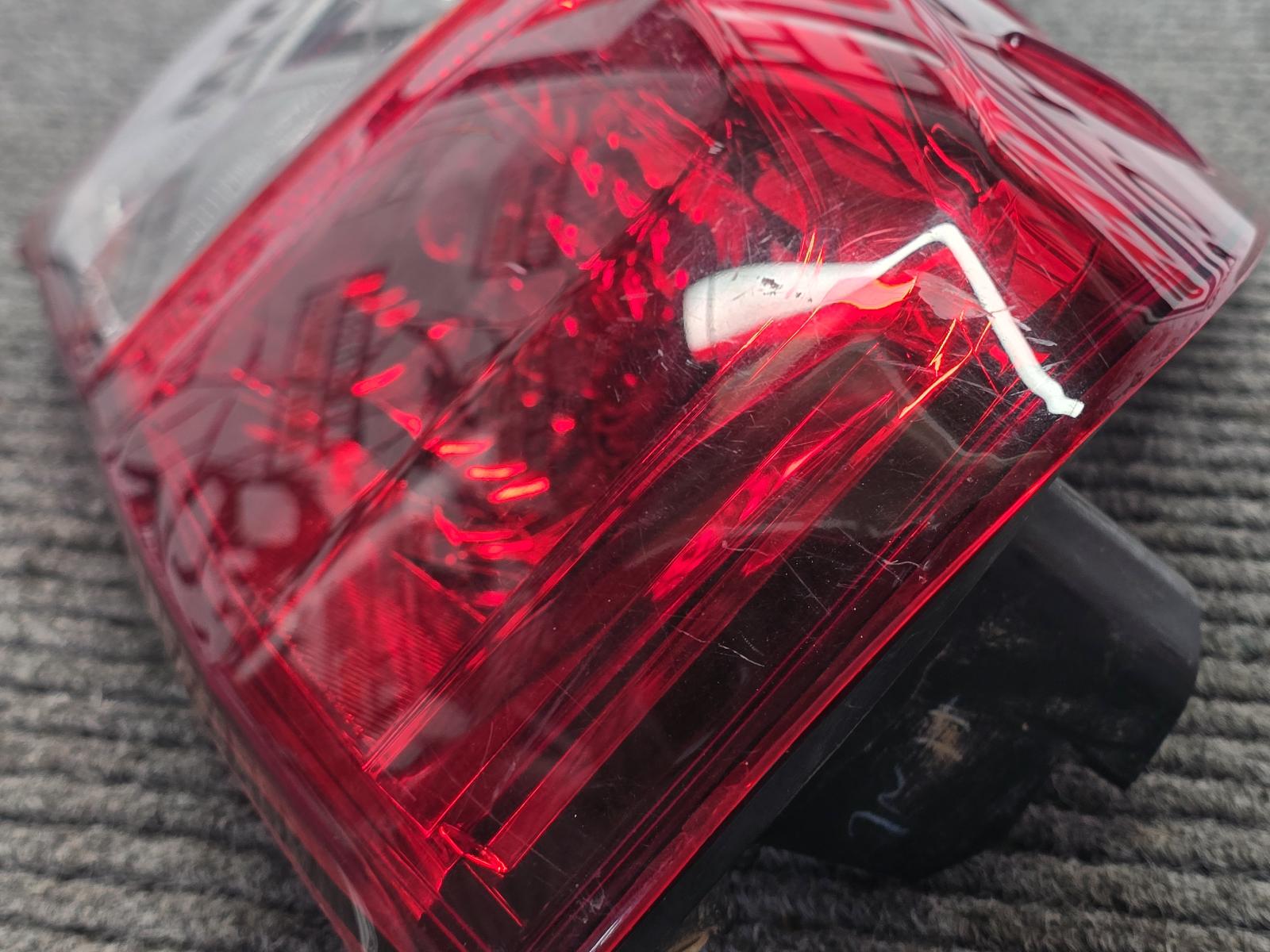 View Auto part Left Taillight Toyota Hilux 2017