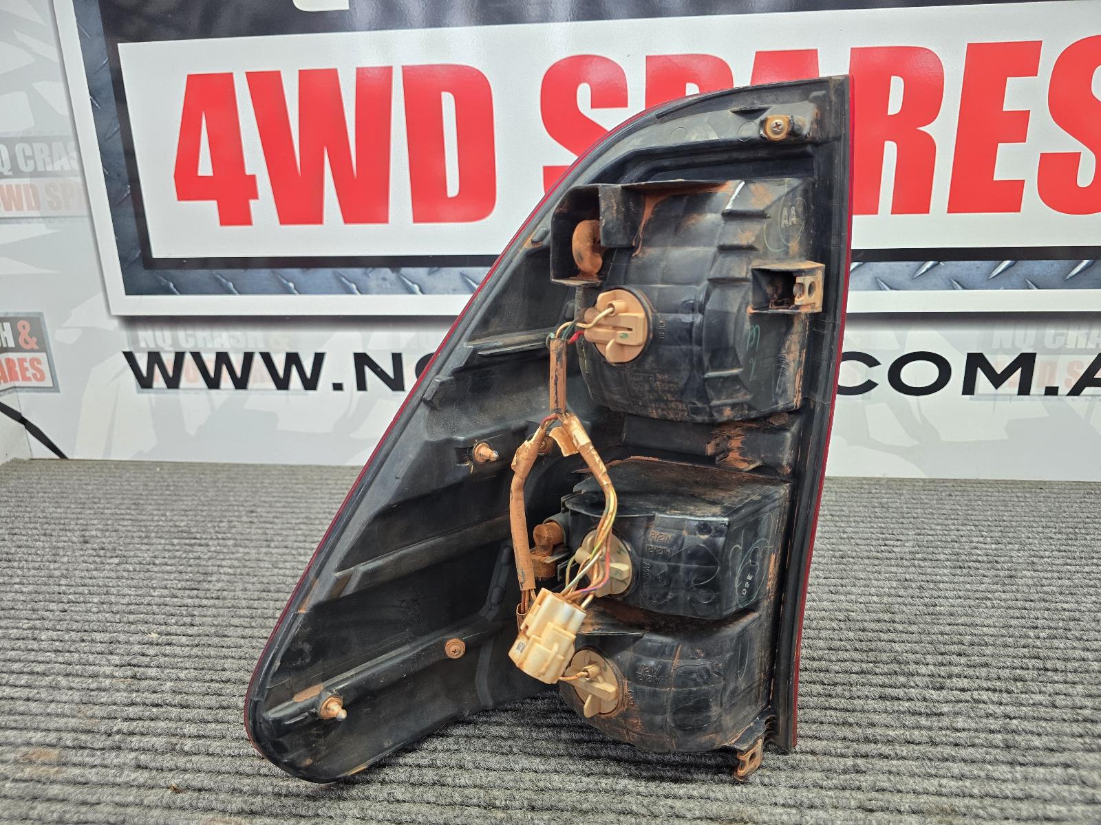 View Auto part Right Taillight Toyota Hilux 2017