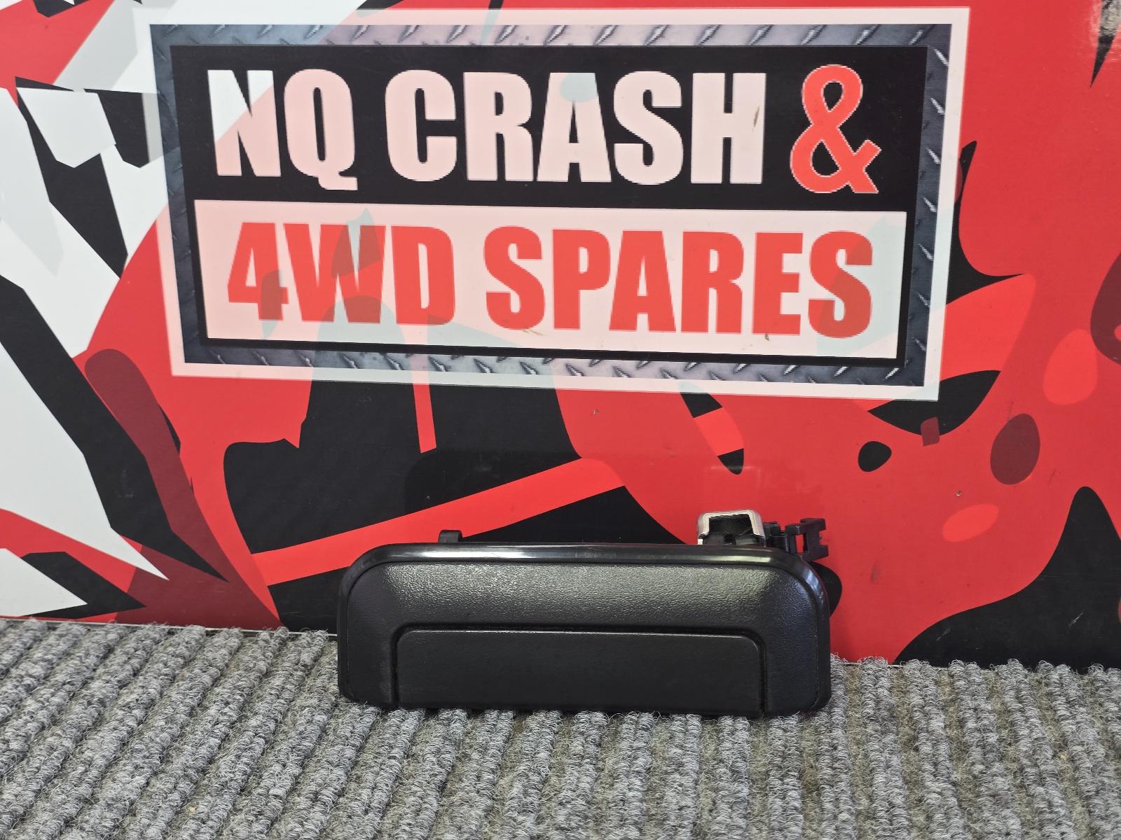 View Auto part Tailgate Handle Mitsubishi Triton 2021