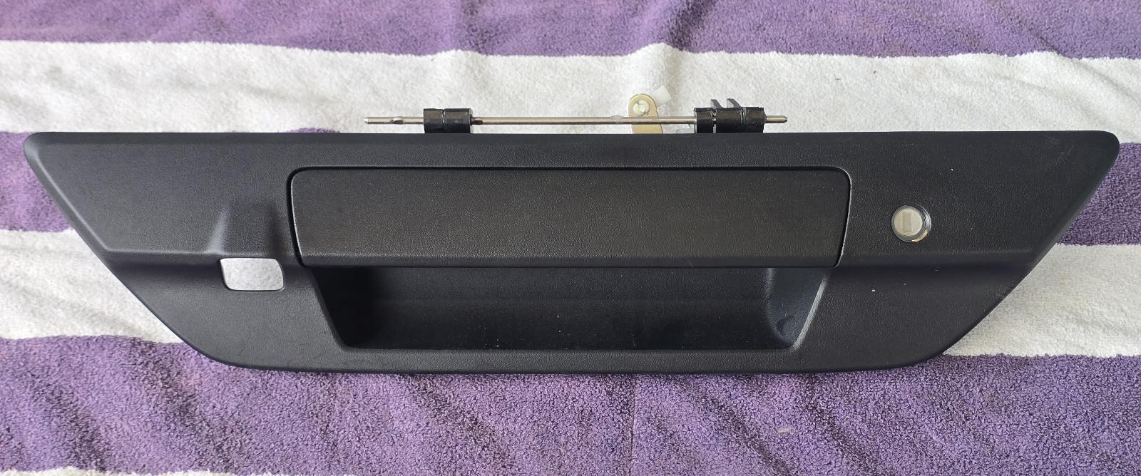 View Auto part Tailgate Handle Toyota Hilux 2025