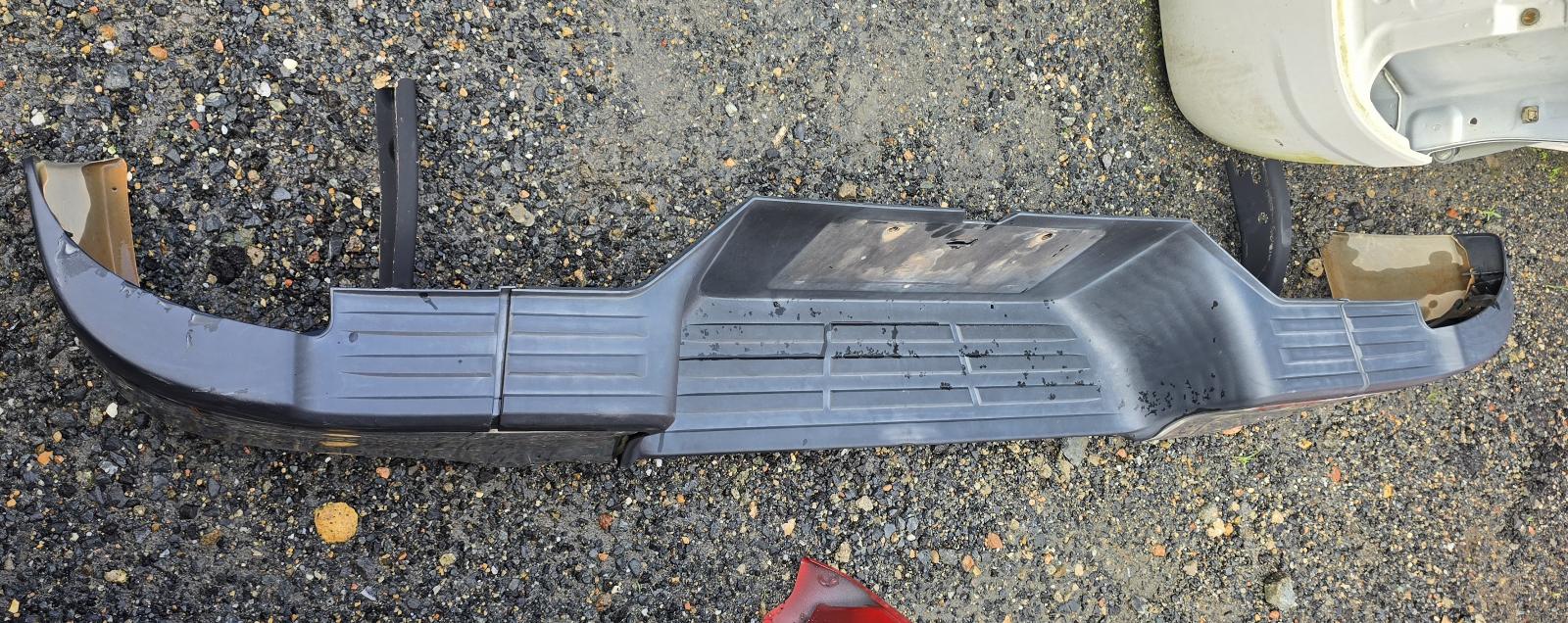 View Auto part Rear Bumper Toyota Hilux 2023